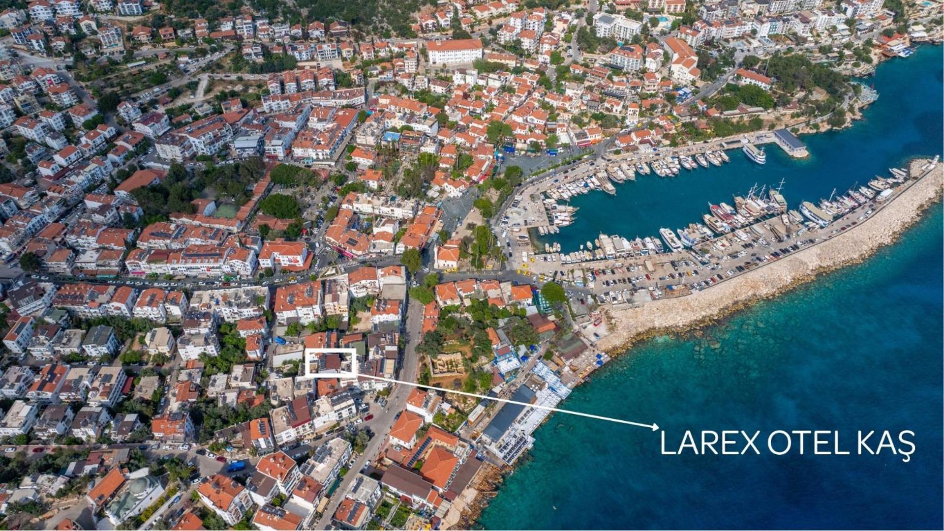 Larex Otel Каш Екстериор снимка