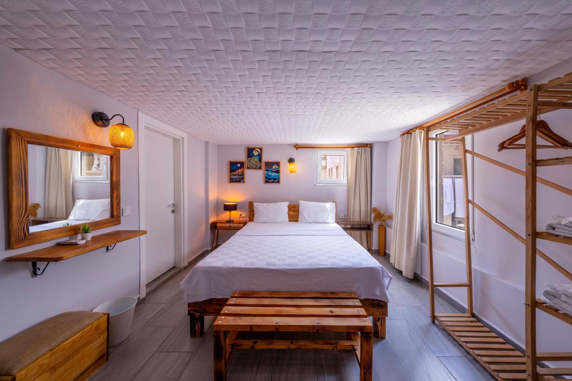 Larex Otel Каш Екстериор снимка